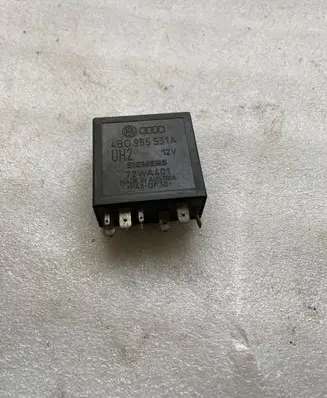 Volkswagen Bora Window wiper relay 4B0955531A 72WA401