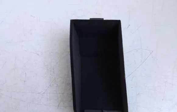 BMW 7 F01 F02 F03 F04 Glove box 9143941 51169143941
