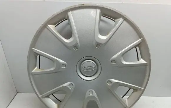Ford Fiesta R14 wheel hub/cap/trim 6S611130BA