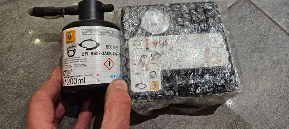 Renault Kangoo II Tire air pump compressor 5001035 AIRCOMPRESOR