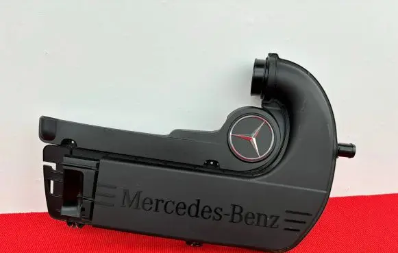 Mercedes-Benz A W177 Air filter box A1770900501