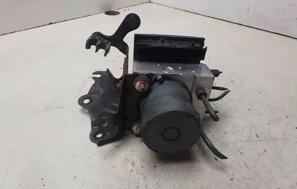 Toyota Verso ABS Pump 0265230017 445400F031