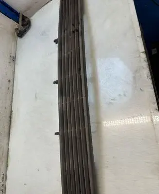 Volkswagen Transporter - Caravelle T3 Front bumper upper radiator grill 251853663 361853663