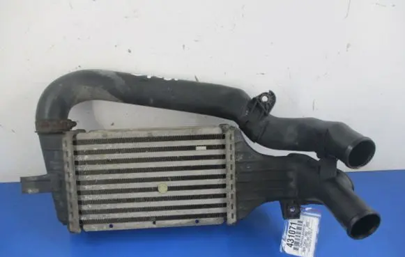 Opel Zafira A Intercooler radiator 24436438