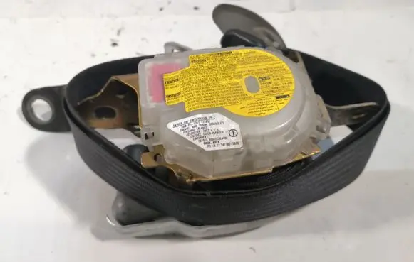 Toyota Corolla Verso AR10 Front seatbelt 7P2140P L153004