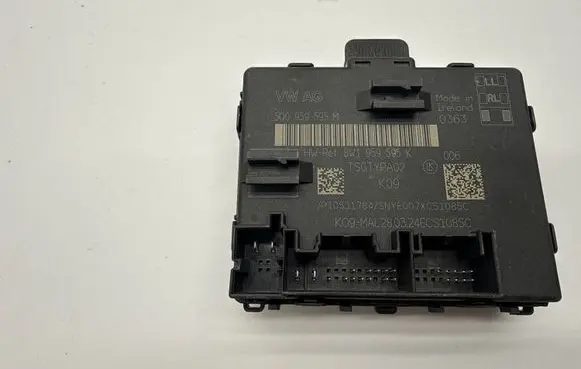 Audi Q2 - Door control unit/module 5Q0959595M