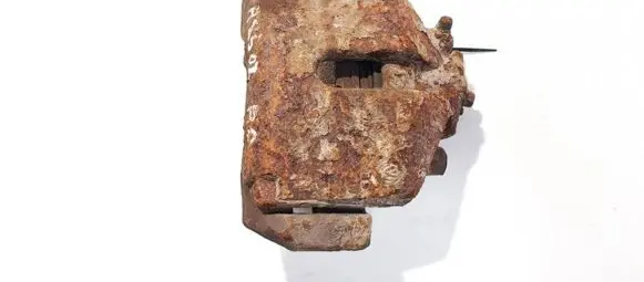 Volkswagen PASSAT B6 Front brake caliper de582