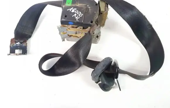 Skoda Octavia Mk1 (1U) Front seatbelt a62719a