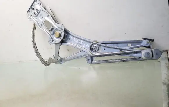 Mercedes-Benz ML W163 Front window lifting mechanism without motor W163RH