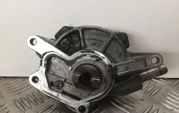 Mercedes-Benz E W211 Vacuum pump A6422300065 1231061