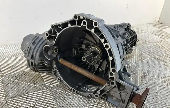 Audi A4 S4 B9 Manual 6 speed gearbox PYZ