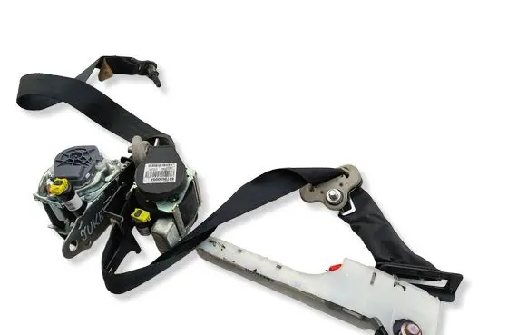 Nissan Juke I F15 Front seatbelt 