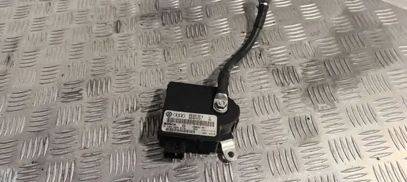 Audi A6 S6 C6 4F Power management control unit 4F0915181A