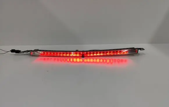 BMW 5 E60 E61 Third/center stoplight 229821 229800