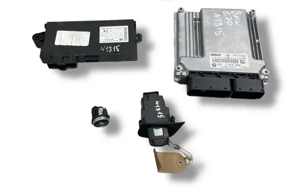 BMW X5 E70 Engine ECU kit and lock set 0281015240 7810950 9147217