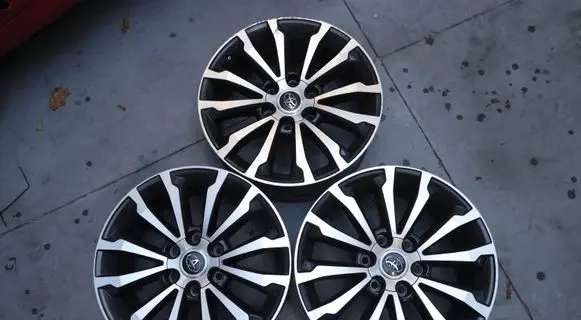 Toyota Land Cruiser (J150) R19 alloy rim 