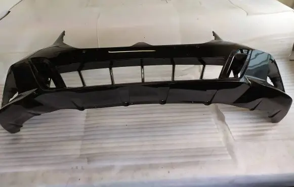 BMW 5 G60 Front bumper 51118084653 15857711
