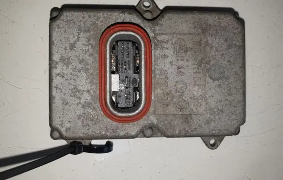 Mercedes-Benz E W211 Headlight ballast module Xenon A0038206026