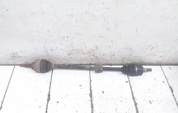 Hyundai Trajet Front driveshaft
