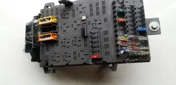 Renault Laguna I Fuse box set