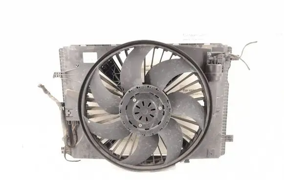 Mercedes-Benz E W212 Electric radiator cooling fan 2049061403 2045000493