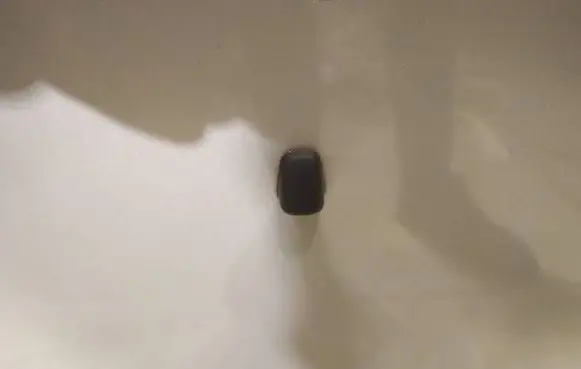 Windshield washer spray nozzle