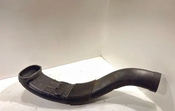 BMW X5 E70 Air intake duct part 7577447