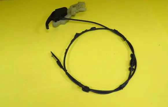 Engine bonnet/hood lock release cable