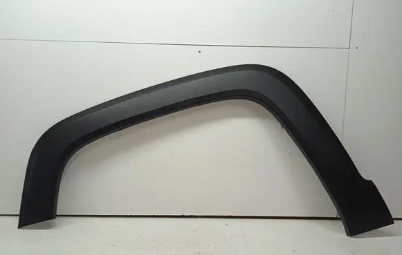 Front arch trim