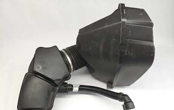 BMW 3 G20 G21 Intake resonator 8580432 13718580432 18026310