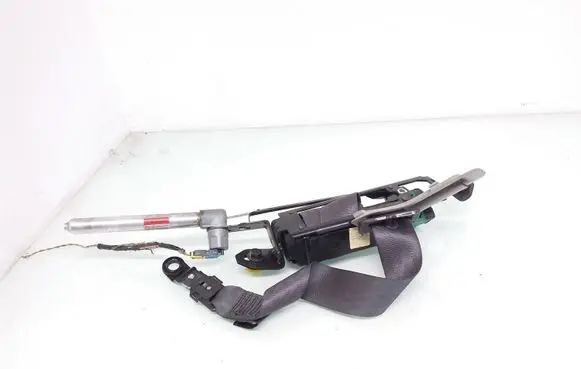 Volvo S60 Front seatbelt 8665872