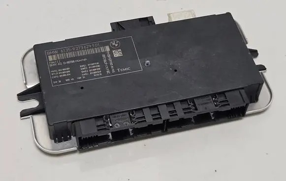 BMW M5 Light module LCM 9273629 011009000 L002000001