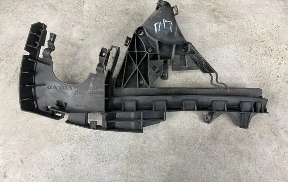 Volvo V50 Other front door trim element 30699110