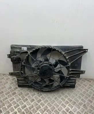 KIA Ceed Radiator cooling fan shroud 25304J7300 201906140638 A20529420