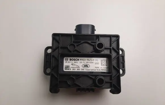 Jaguar I-Pace Distronic sensor radar M9D39G768AD 0203303585