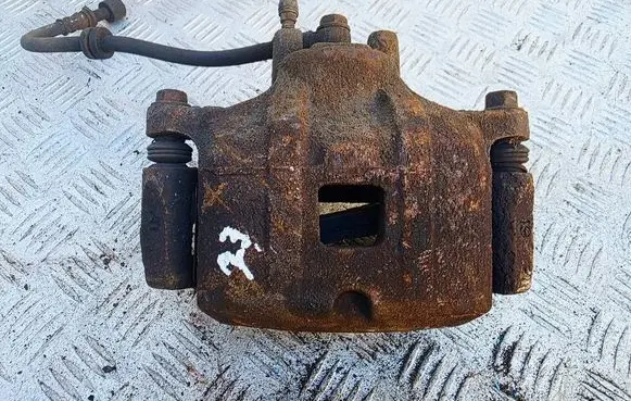Mitsubishi ASX Front brake caliper 