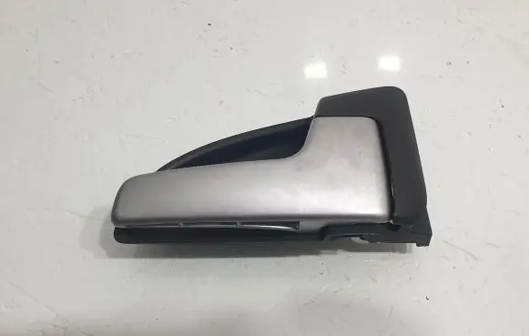 KIA Ceed Front door interior handle