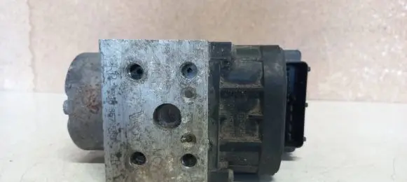 Volvo S40, V40 ABS Pump 273004224
