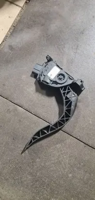 Audi A8 S8 D4 4H Accelerator throttle pedal 8K1723523