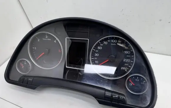 Audi A4 S4 B7 8E 8H Speedometer (instrument cluster) 8E0920931D 0263626183