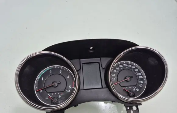 Speedometer (instrument cluster)