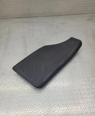 Opel Astra L Foot rest pad/dead pedal 9816297577