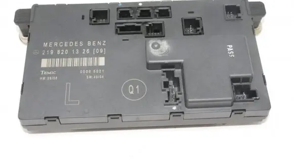 Mercedes-Benz CLS C219 Door control unit/module 2198201326 219820132609