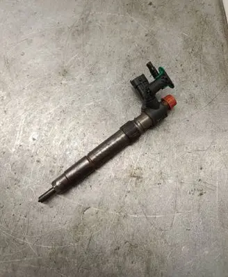 Peugeot 4007 Fuel injector 0445115025
