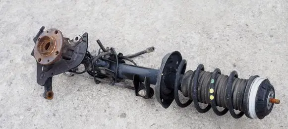 Lancia Ypsilon Front wheel hub spindle knuckle