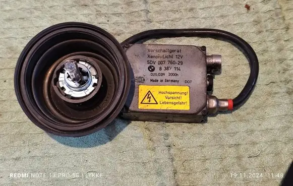 BMW 5 E39 Headlight ballast module Xenon 8387114 5DV00776029