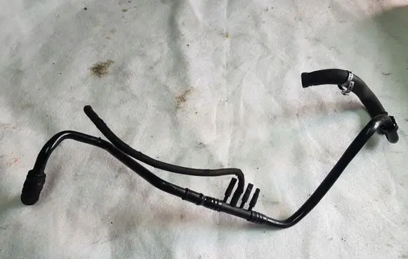 BMW 1 E81 E87 Vacuum line/pipe/hose 7789373