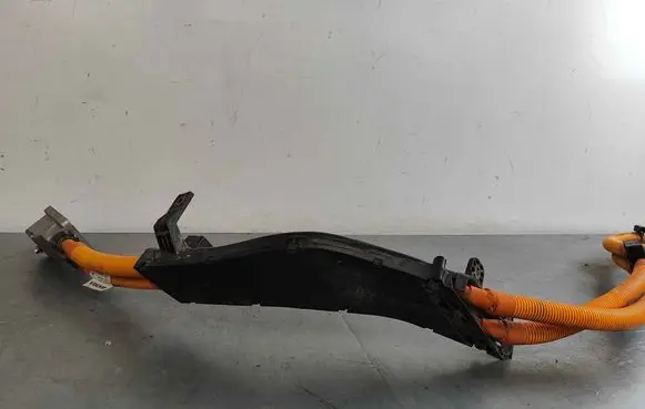Volvo C40 High voltage cable 32340951 32266306