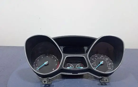 Ford Escape III Speedometer (instrument cluster) KJ5T-10849-TA