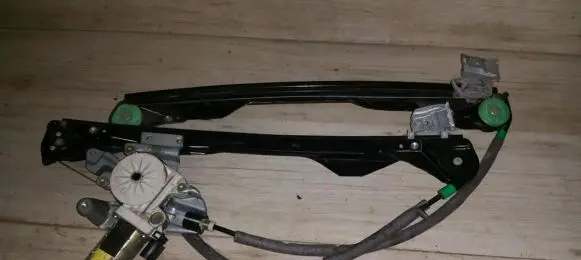 Ford Focus Sliding door window regulator with motor rhxs4123200 rh-xs4123200